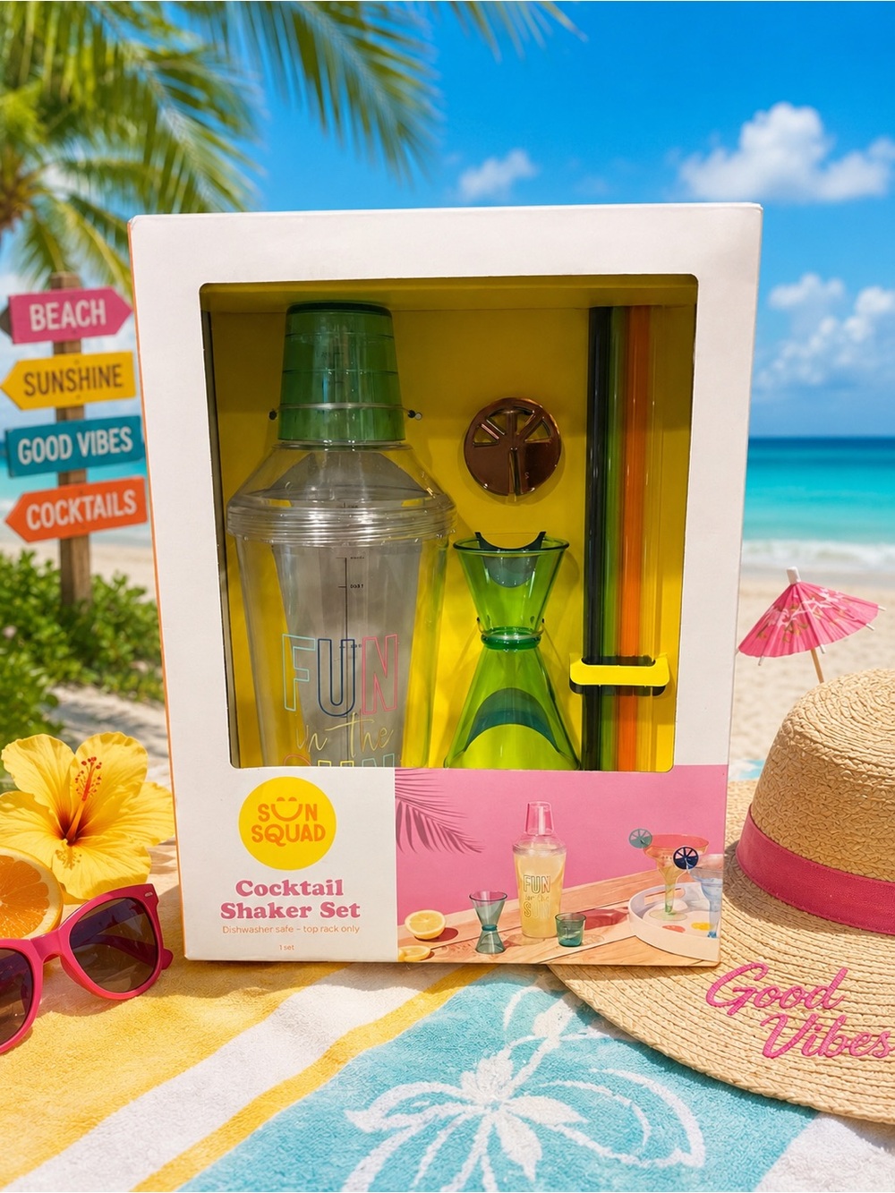 Sun Squad Cocktail Shaker Set Fun in the Sun Summer Drink Mixer Barware Set NIB